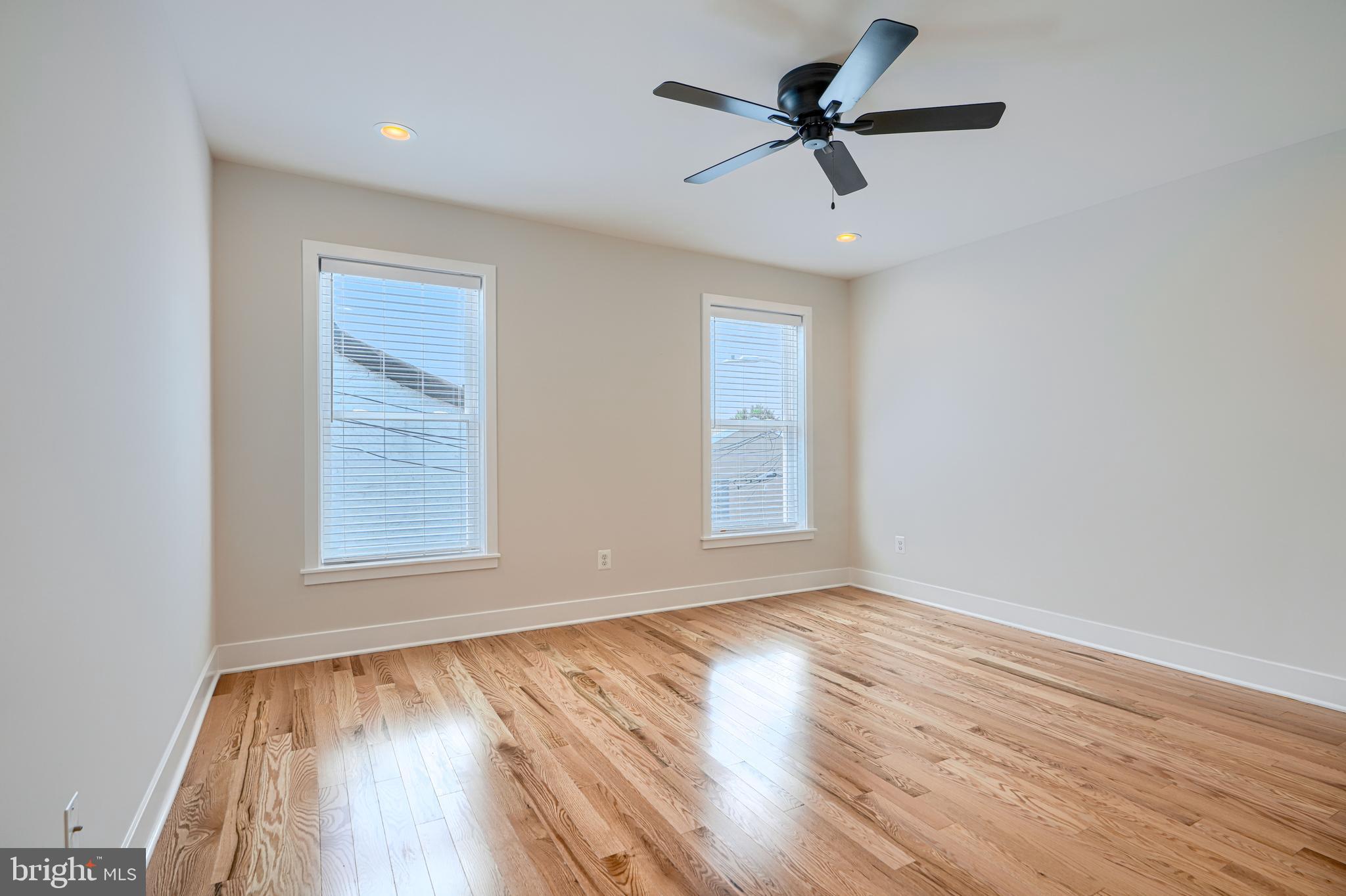 2229 Bank Street Baltimore, MD 21231 - Photo 25 of 47 Rear Bedroom