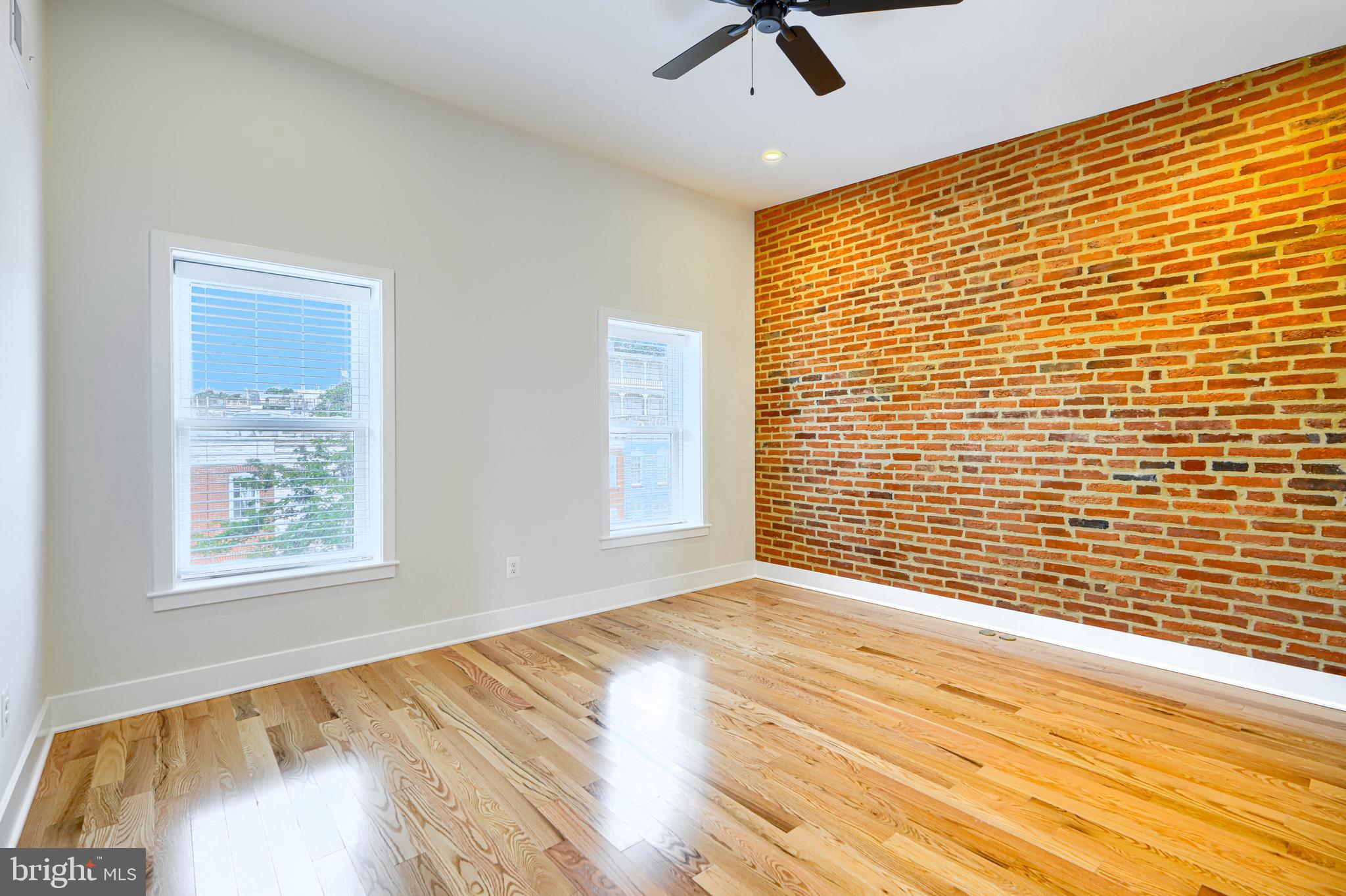 2229 Bank Street Baltimore, MD 21231 - Photo 31 of 47 Third Floor Bedroom