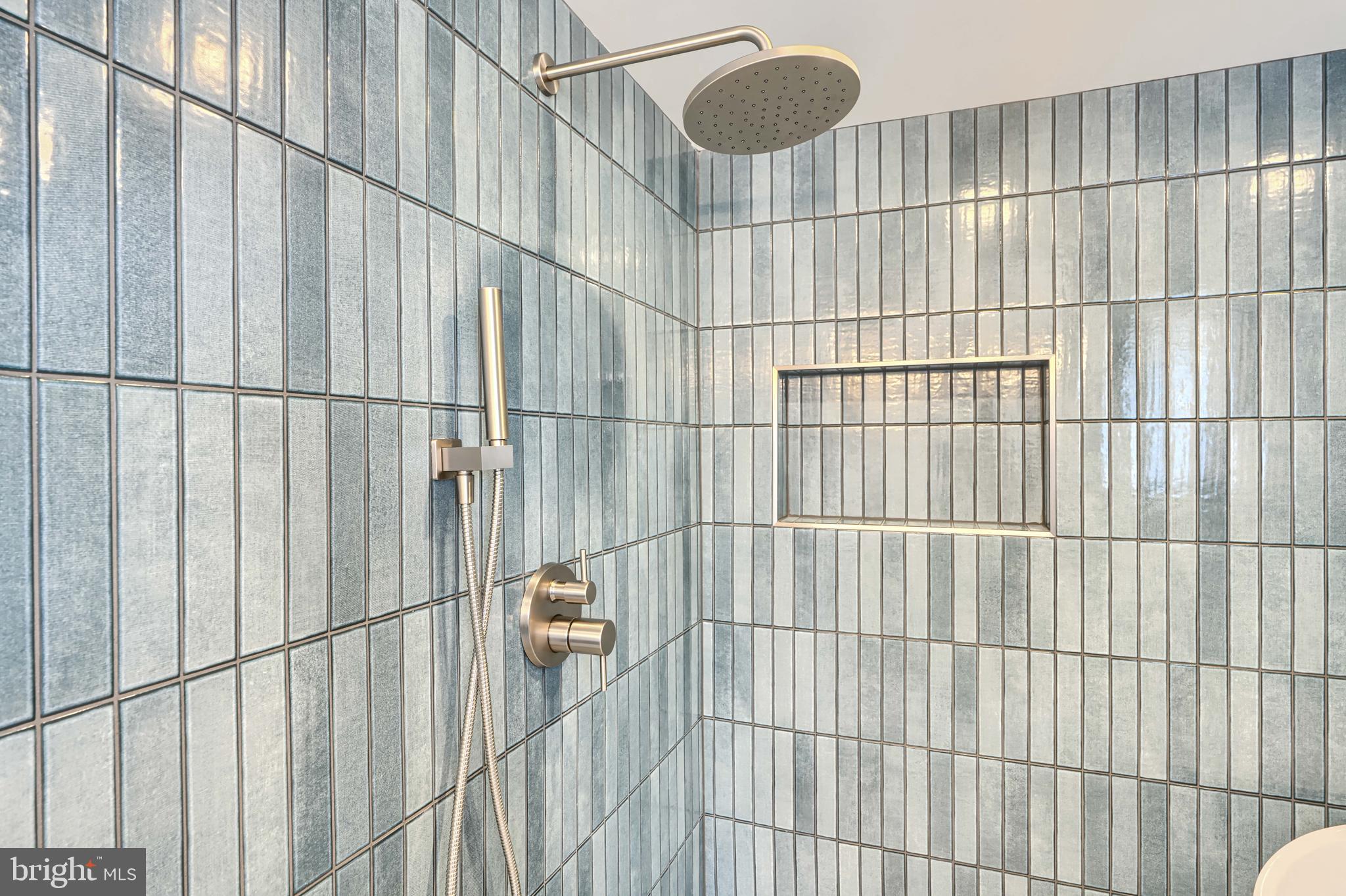 2229 Bank Street Baltimore, MD 21231 - Photo 36 of 47 Third Floor Bathroom