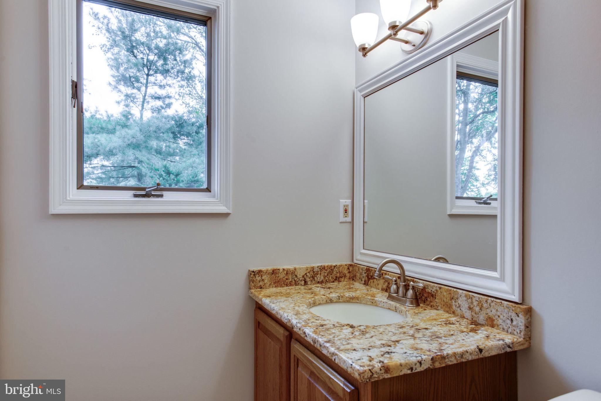 6948 Fox Chase Road New Market, MD 21774 - Photo 35 of 62 Full Hall Bath