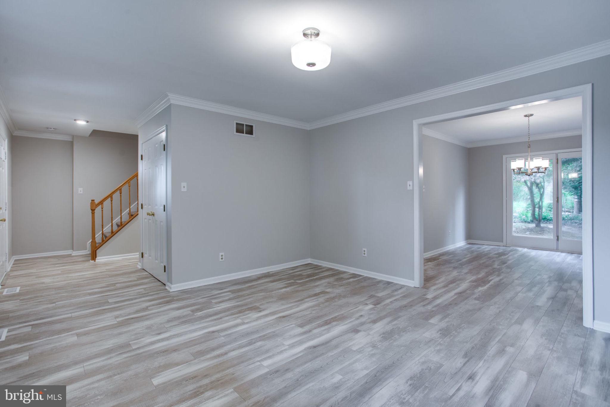 6948 Fox Chase Road New Market, MD 21774 - Photo 10 of 62 Living Room
