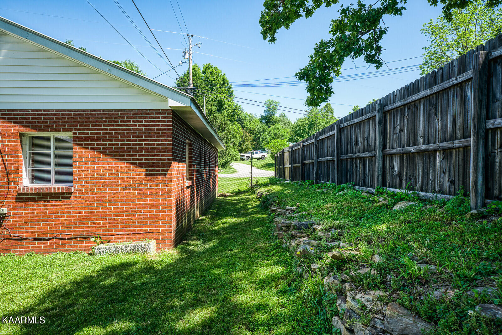 1141 Burrville Road Sunbright, TN 37872 - Photo 10 of 34 10_1141_Burrville_Rd_Sunbright081_TNPC2_