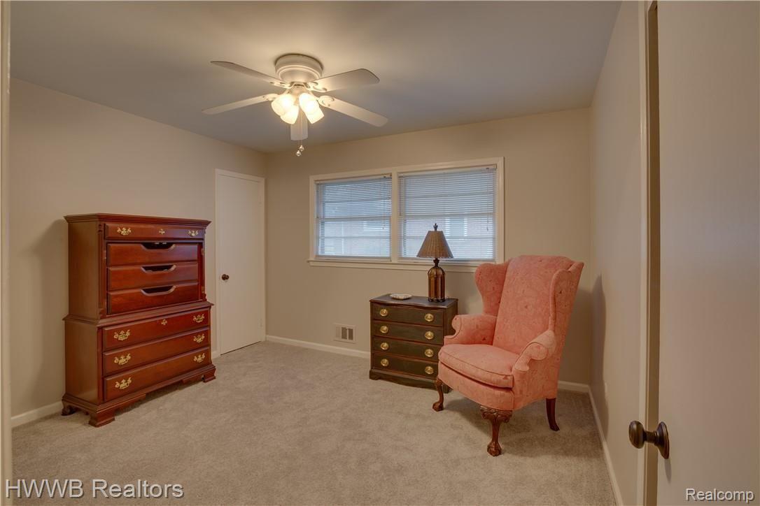 18134 Riverside Drive Franklin, MI 48025 - Photo 17 of 34 M10A0464_18134 riverside dr_.jpg