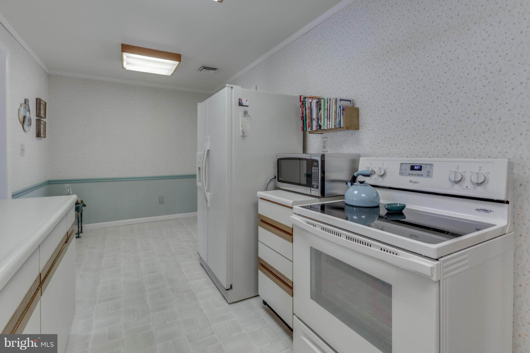 3517 Napier Street Silver Spring, MD 20906 - Photo 10 of 30 Kitchen