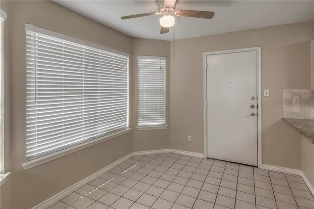 $1,925 | 19223 Twin Buttes Drive, Tomball, TX 77375