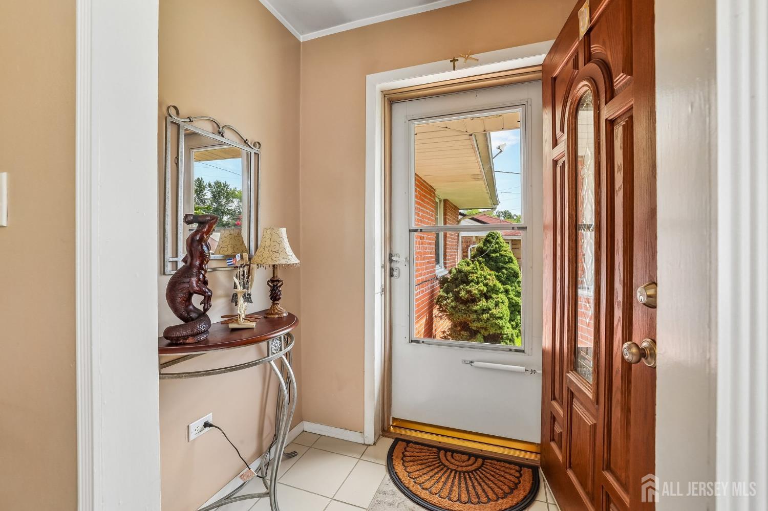 57 Gurley Road Edison, NJ 08817 - Photo 3 of 24 Gallery Image 3