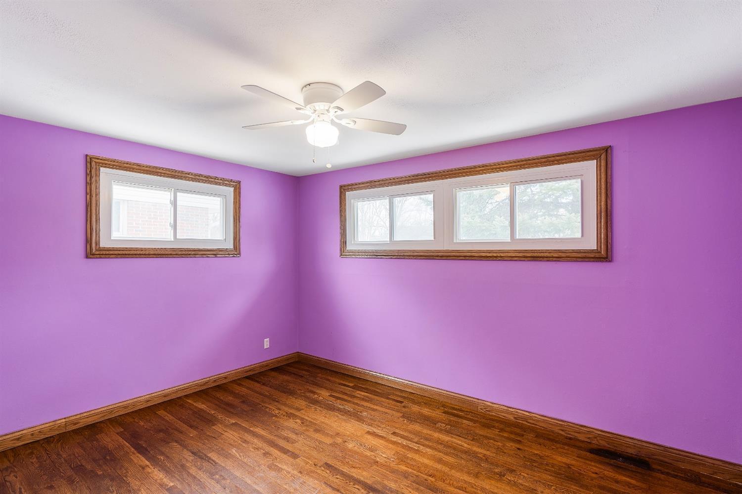 49 Hadley Road Greenhills, OH 45218 - Photo 15 of 31 Gallery Image 15