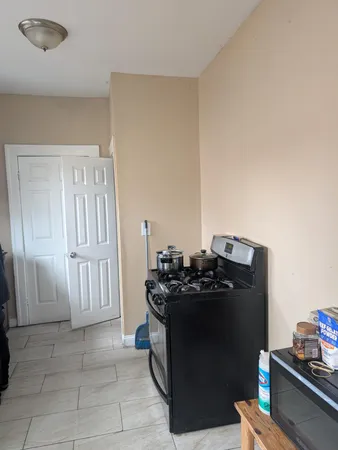 $130,000 | 1203 West McNichols Road, Highland Park, MI 48203