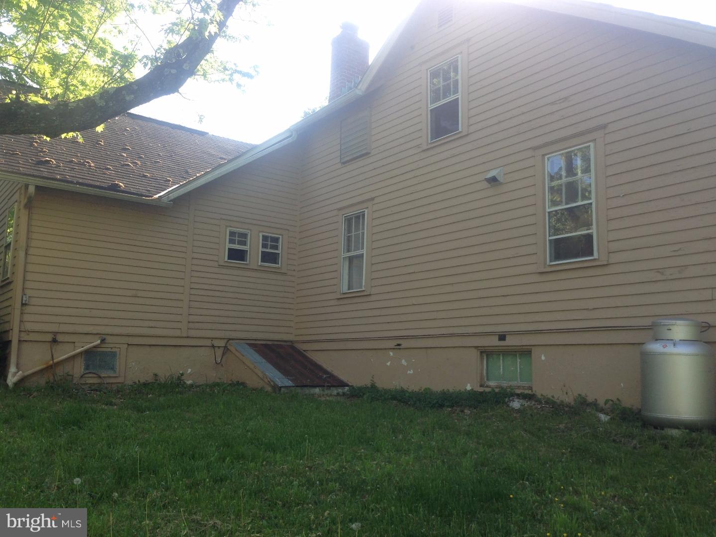 1633 Chestnut Ridge Road Upper Black Eddy, PA 18972 - Photo 2 of 21 Gallery Image 2