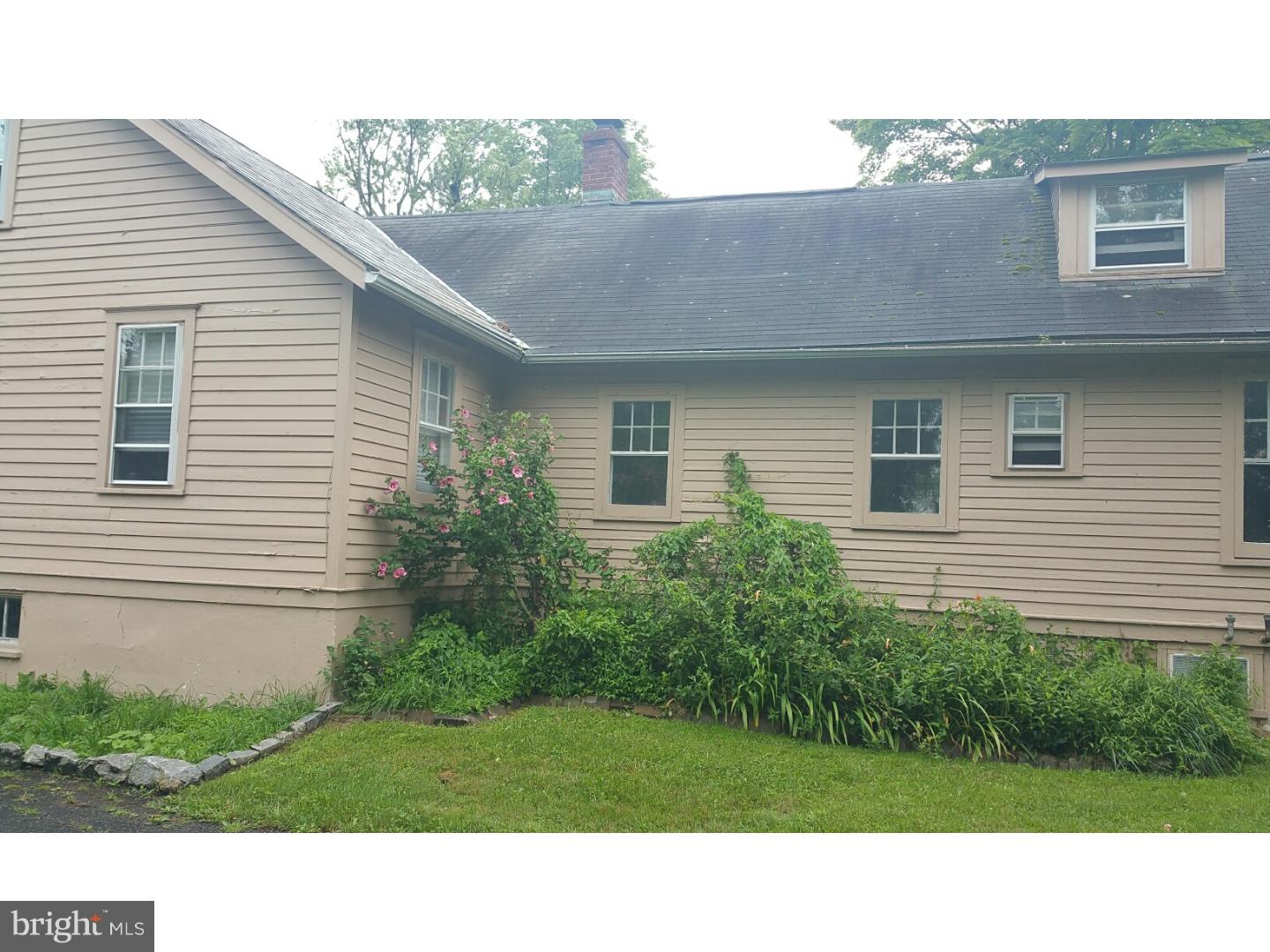1633 Chestnut Ridge Road Upper Black Eddy, PA 18972 - Photo 3 of 21 Gallery Image 3