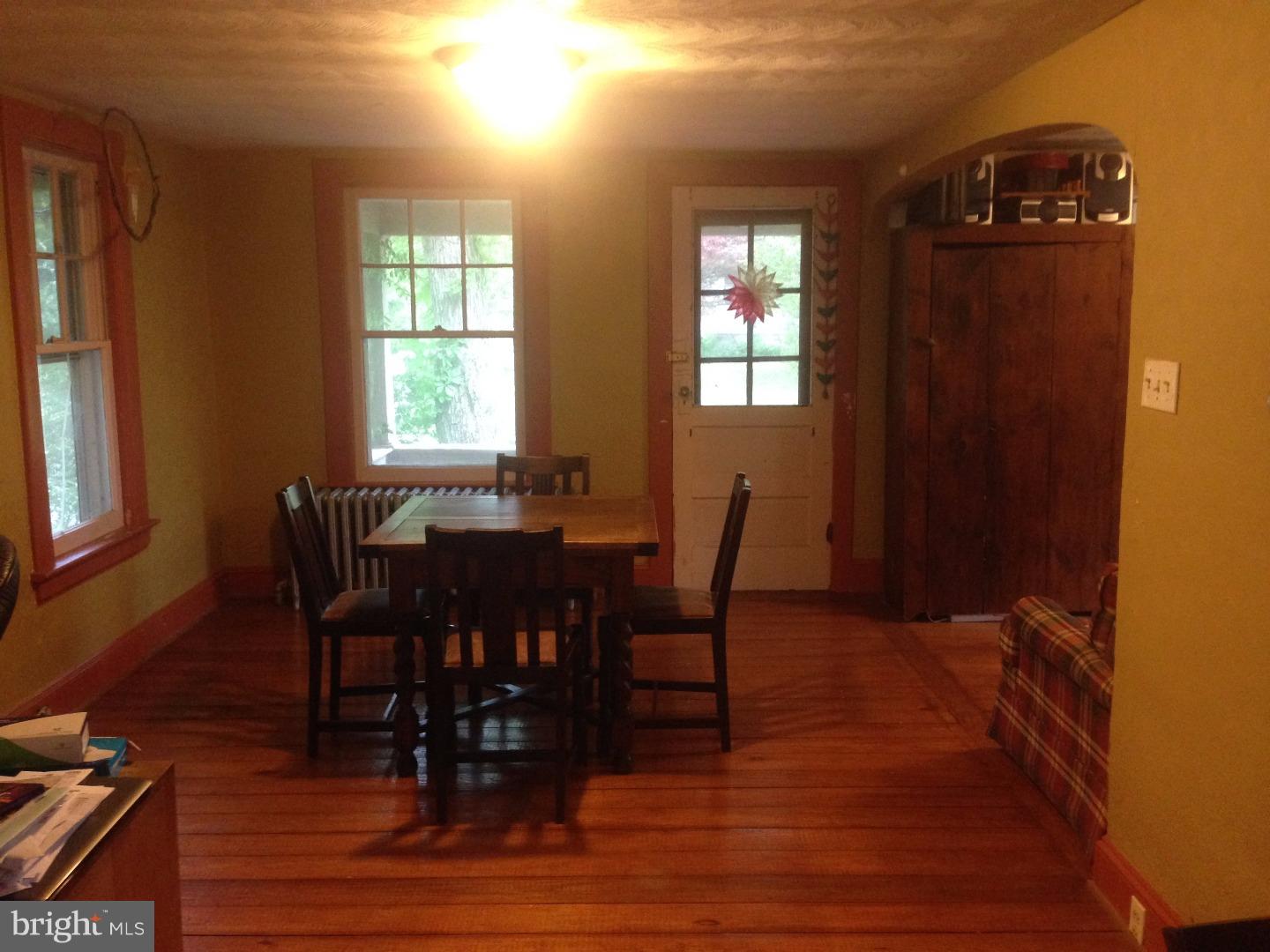 1633 Chestnut Ridge Road Upper Black Eddy, PA 18972 - Photo 8 of 21 Gallery Image 8
