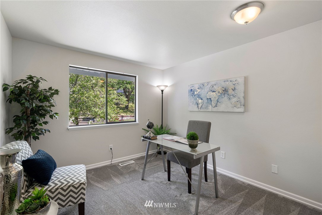432 South 26th Street Renton, WA 98055 - Photo 14 of 30