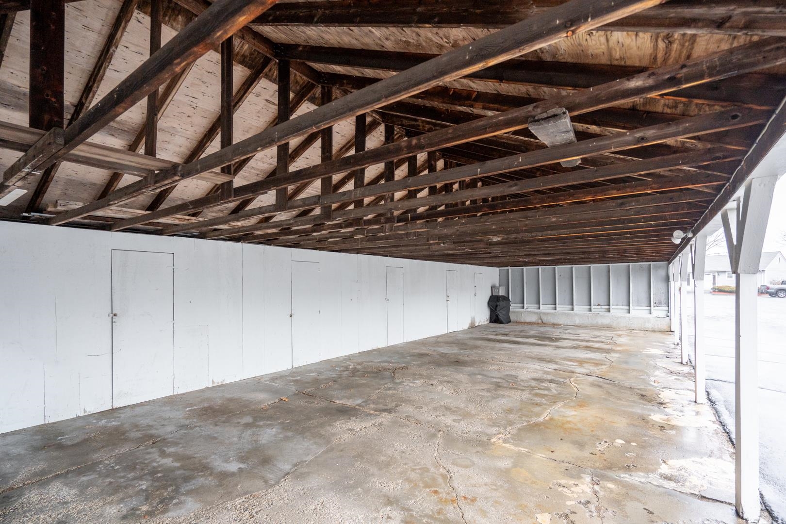 100 Pillsbury Road, Unit 9 Londonderry, NH 03053 - Photo 13 of 27