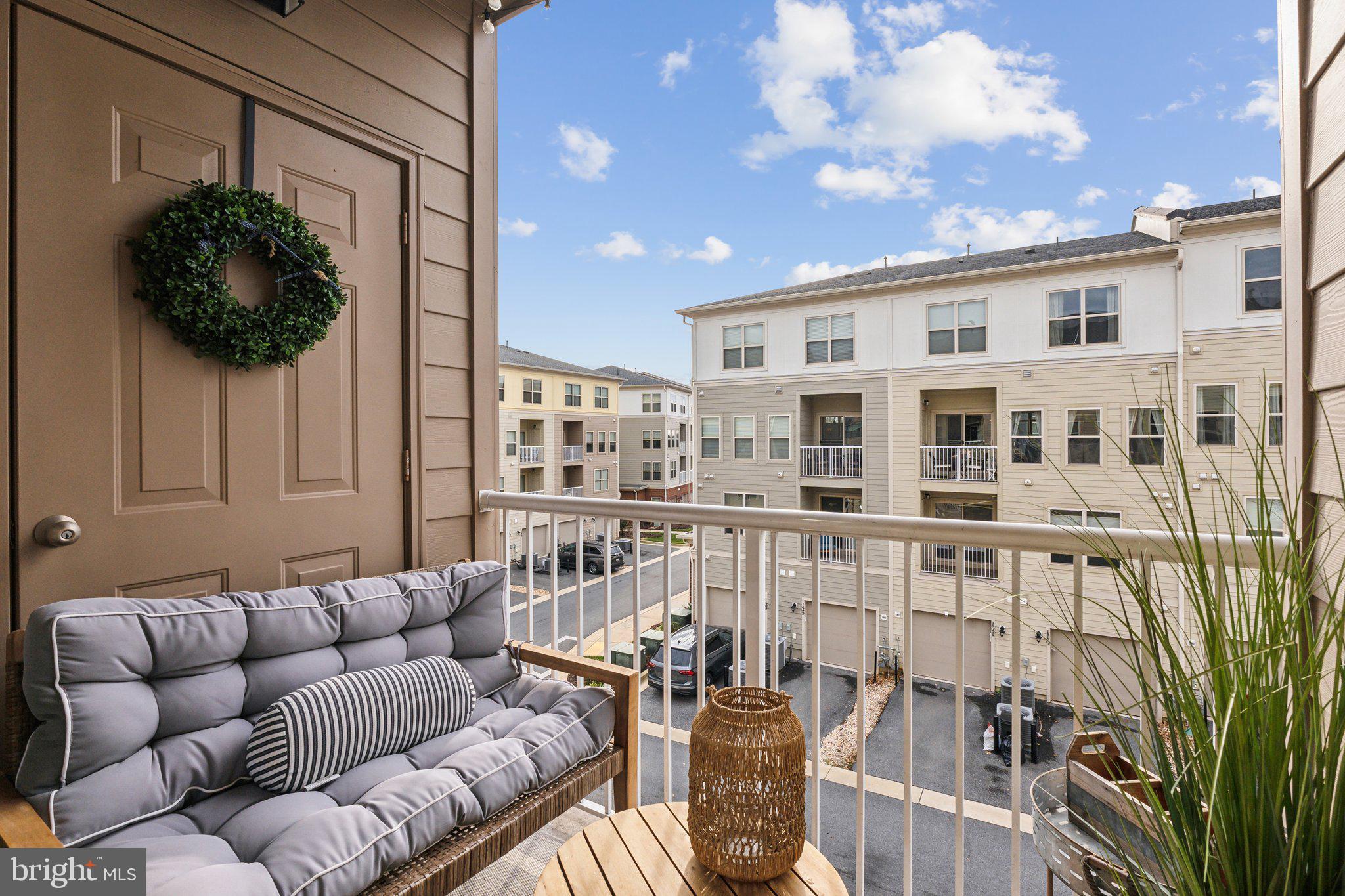 627 Diamondback Drive, Unit 15B Gaithersburg, MD 20878 - Photo 35 of 38