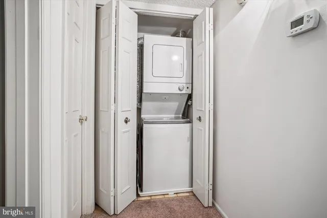 $1,900 | 7759 New Providence Drive, Unit 37, Falls Church, VA 22042