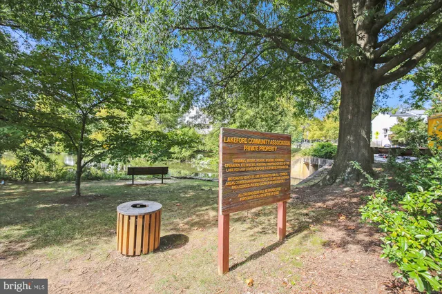 $1,900 | 7759 New Providence Drive, Unit 37, Falls Church, VA 22042