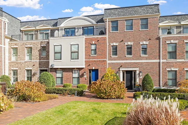 $1,500,000 | 353 East Liberty Drive, Wheaton, IL 60187