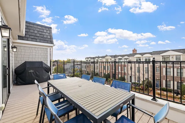 $1,500,000 | 353 East Liberty Drive, Wheaton, IL 60187