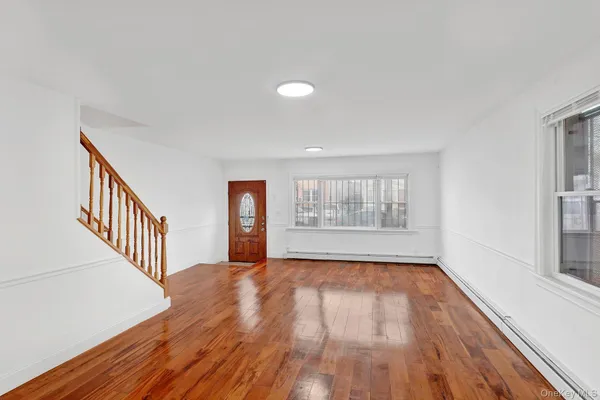 $849,000 | 164-18 109th Drive | Jamaica