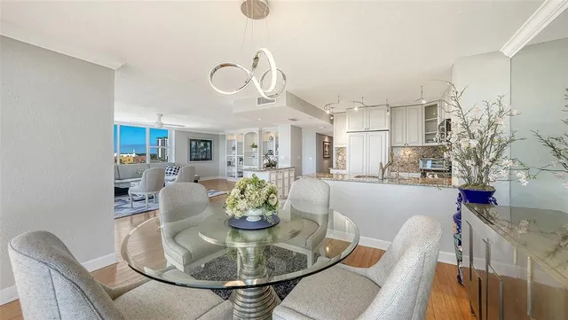 $995,000 | 770 South Palm Avenue, Unit 704, Sarasota, FL 34236