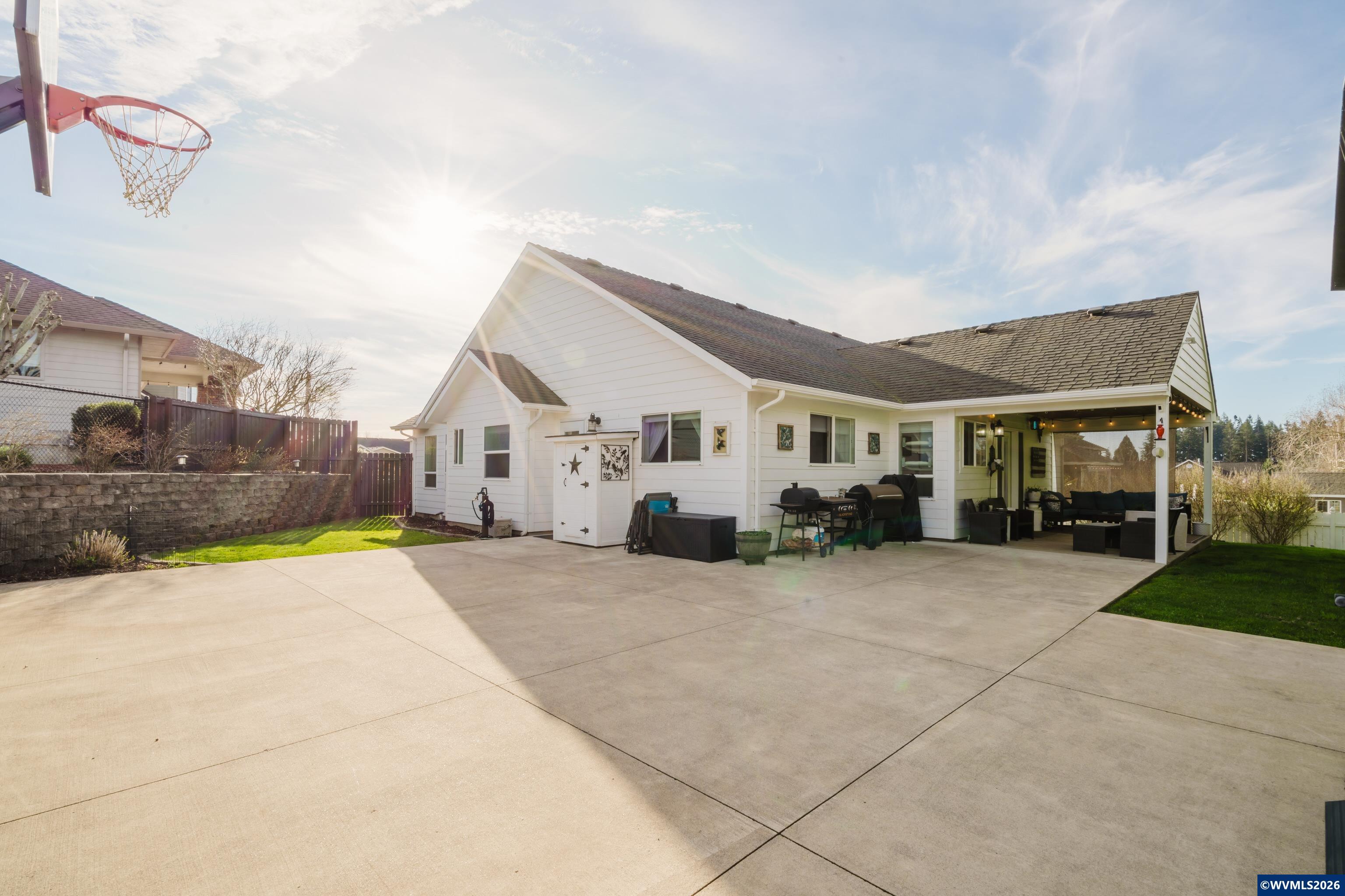 523 Northwest Harold Street Sublimity, OR 97385 - Photo 47 of 50