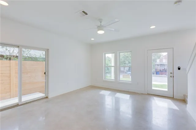 $2,995 | 1906 East 17th Street, Unit 1, Austin, TX 78702