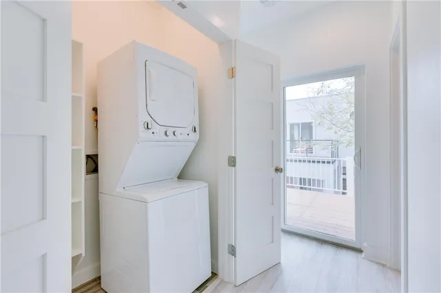 $2,995 | 1906 East 17th Street, Unit 1, Austin, TX 78702