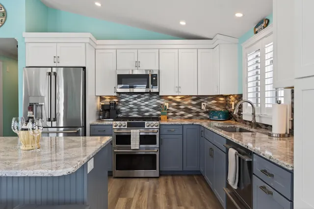 $1,100,000 | 301 Webhannet Drive, Wells, ME 04090