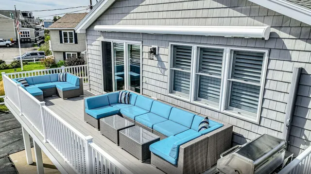 $1,100,000 | 301 Webhannet Drive, Wells, ME 04090