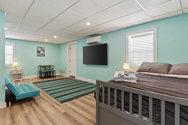 $1,100,000 | 301 Webhannet Drive, Wells, ME 04090