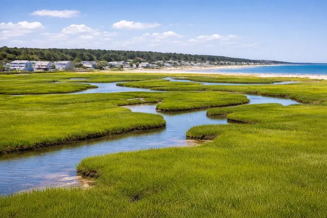 $1,100,000 | 301 Webhannet Drive, Wells, ME 04090