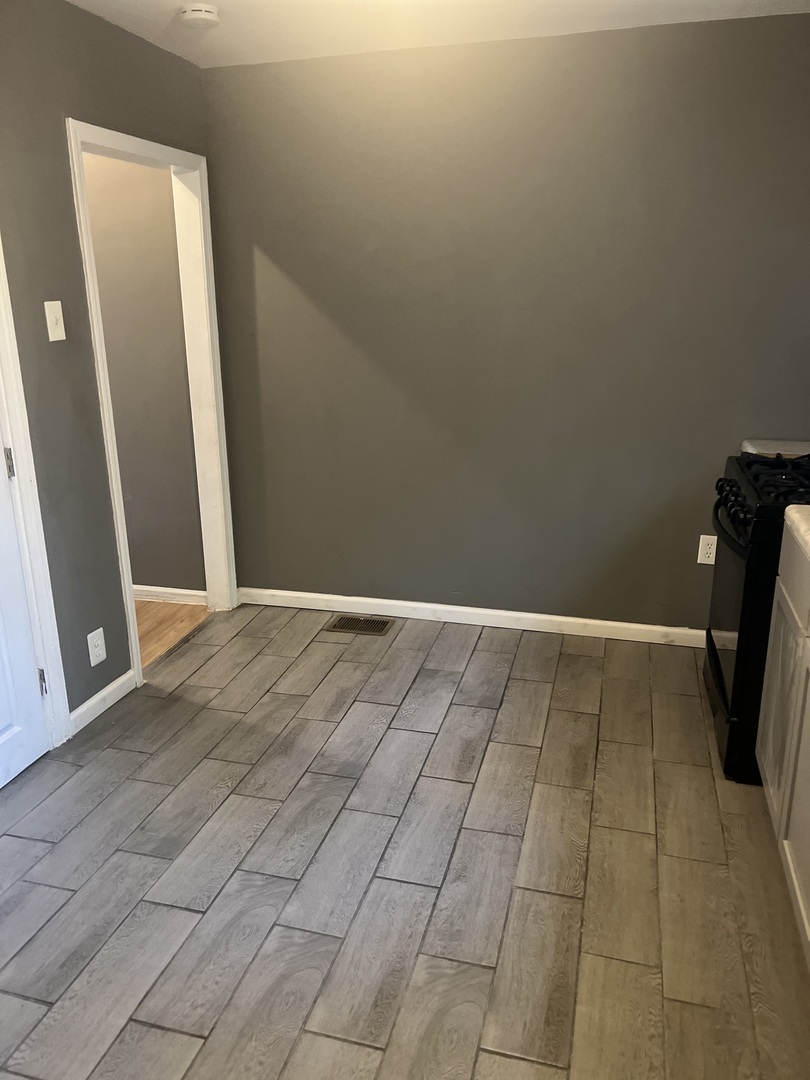 12124 South Normal Avenue Chicago, IL 60628 - Photo 13 of 36 a view of cupboard