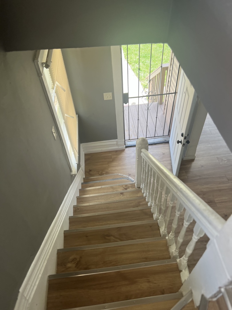 12124 South Normal Avenue Chicago, IL 60628 - Photo 15 of 36 a view of entryway