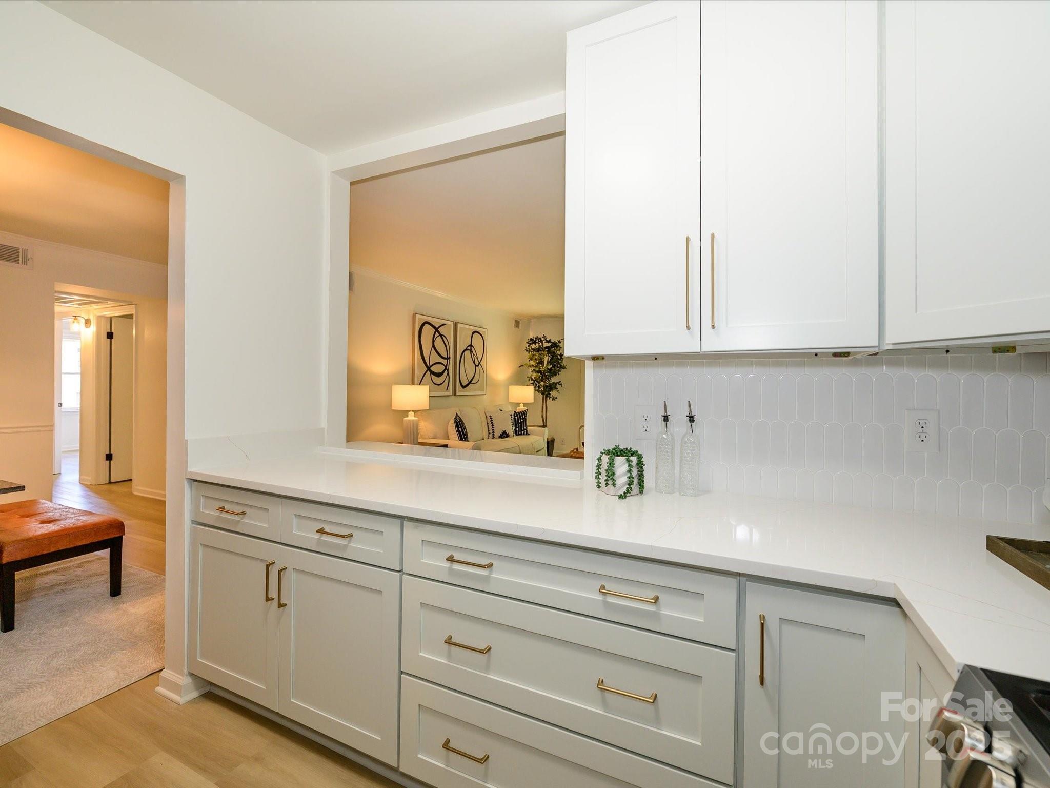 4754 Hedgemore Drive, Unit E Charlotte, NC 28209 - Photo 12 of 28