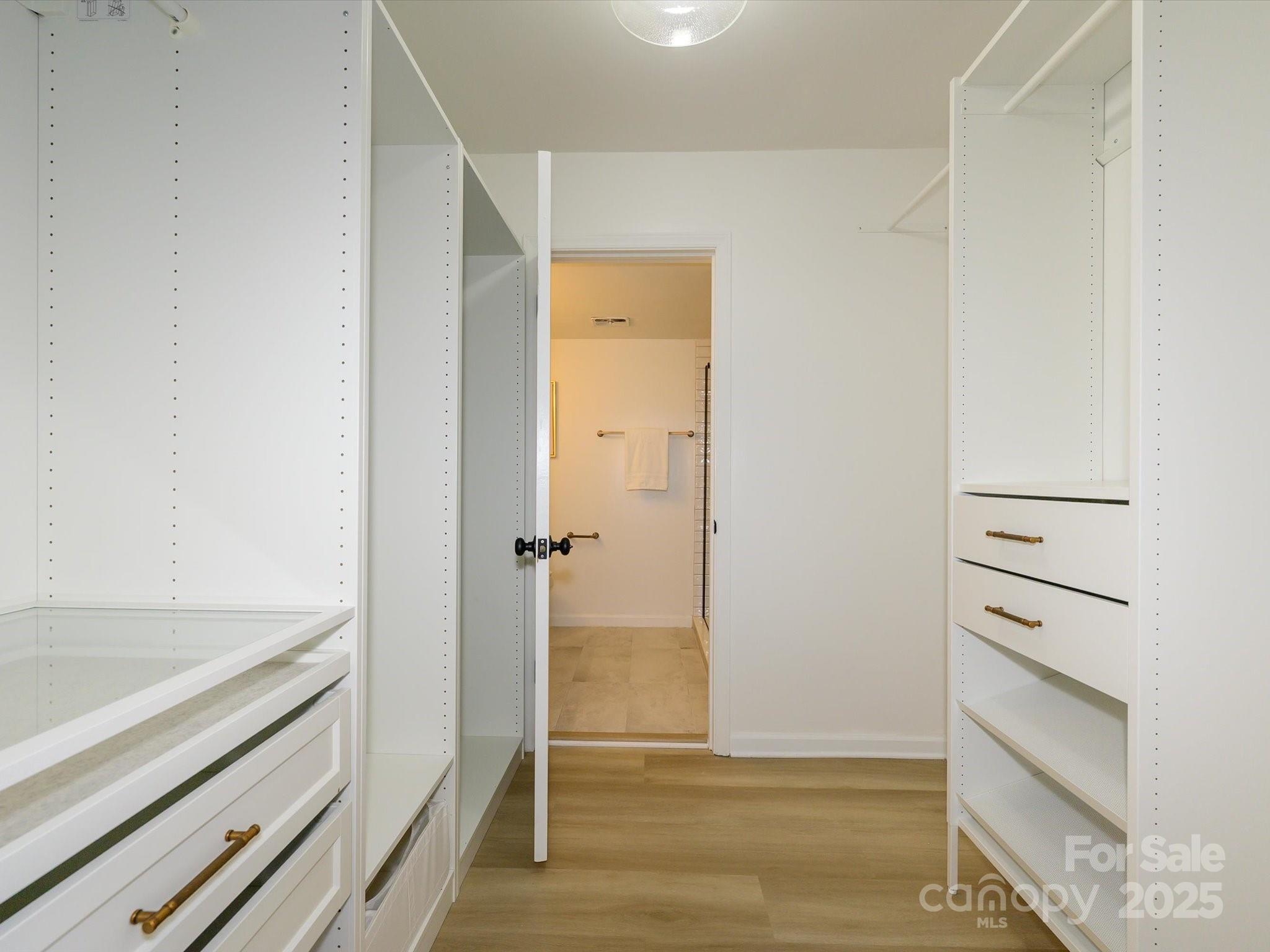 4754 Hedgemore Drive, Unit E Charlotte, NC 28209 - Photo 17 of 28