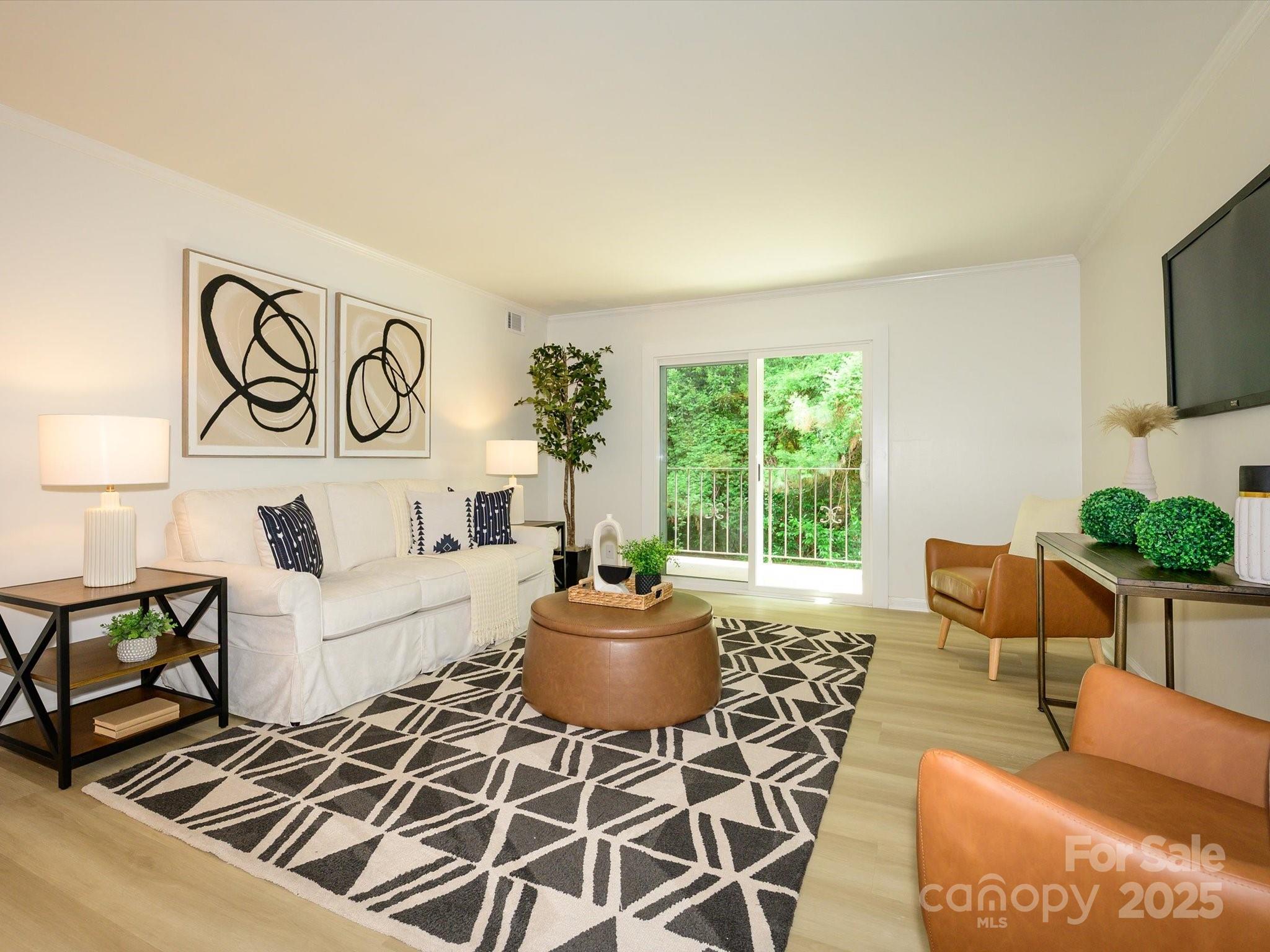 4754 Hedgemore Drive, Unit E Charlotte, NC 28209 - Photo 2 of 28