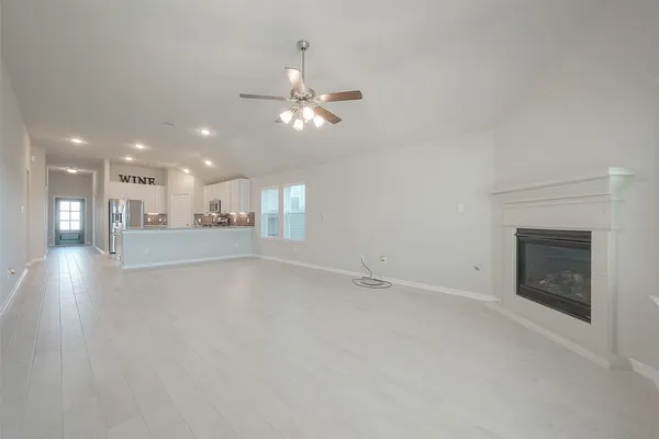 $2,200 | 32627 Dew Crest Street, Fulshear, TX 77423