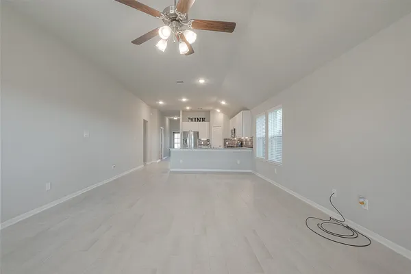 $2,200 | 32627 Dew Crest Street, Fulshear, TX 77423