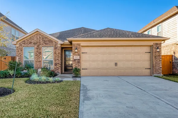 $2,200 | 32627 Dew Crest Street, Fulshear, TX 77423