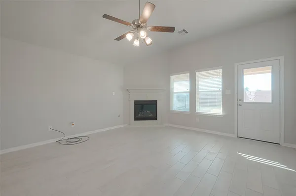 $2,200 | 32627 Dew Crest Street, Fulshear, TX 77423