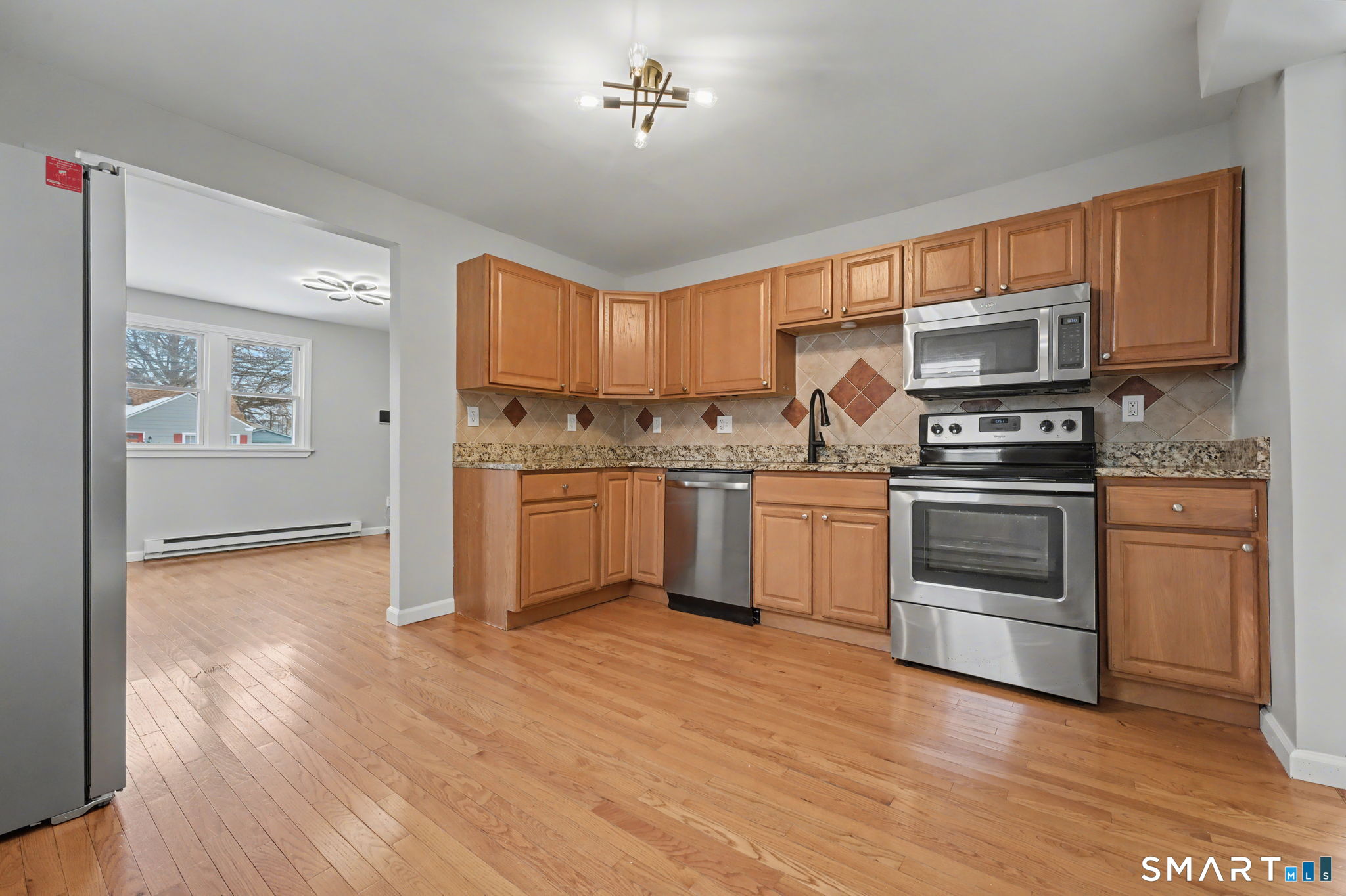 192 Market Street New Britain, CT 06051 - Photo 2 of 27