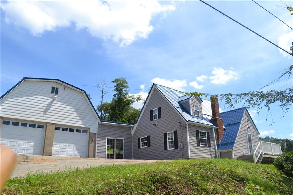 128 Deems Park Road Daisytown, PA 15427 - Photo 2 of 18 Gallery Image 2