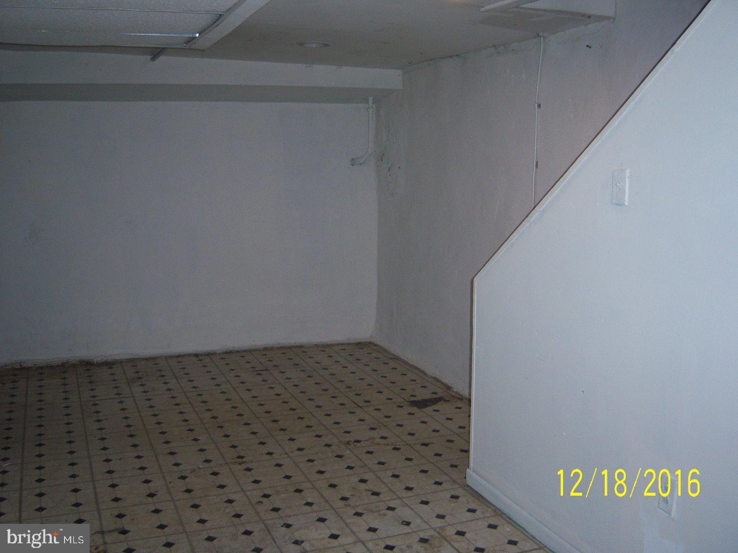 291 Copley Road Upper Darby, PA 19082 - Photo 13 of 22 Basement - Finished