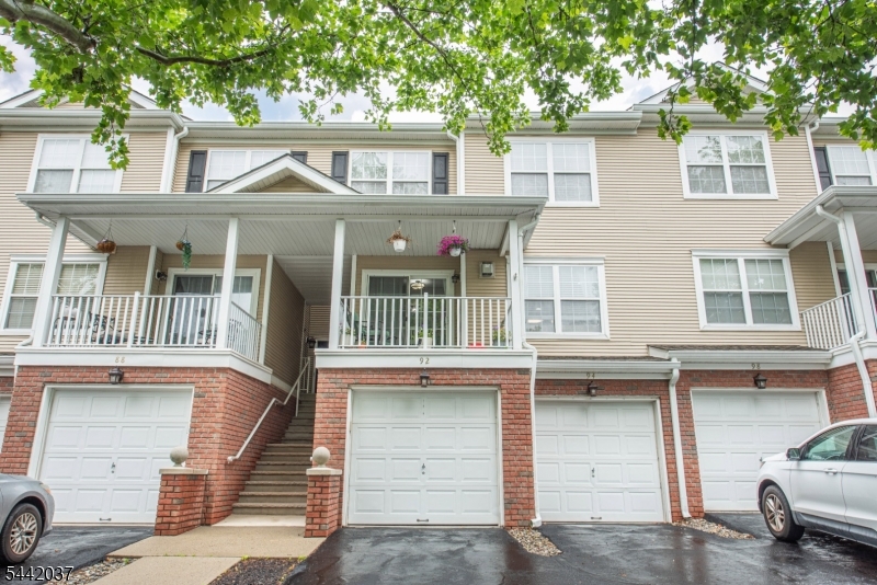 92 Carter Road Wanaque, NJ 07420 - Photo 2 of 22