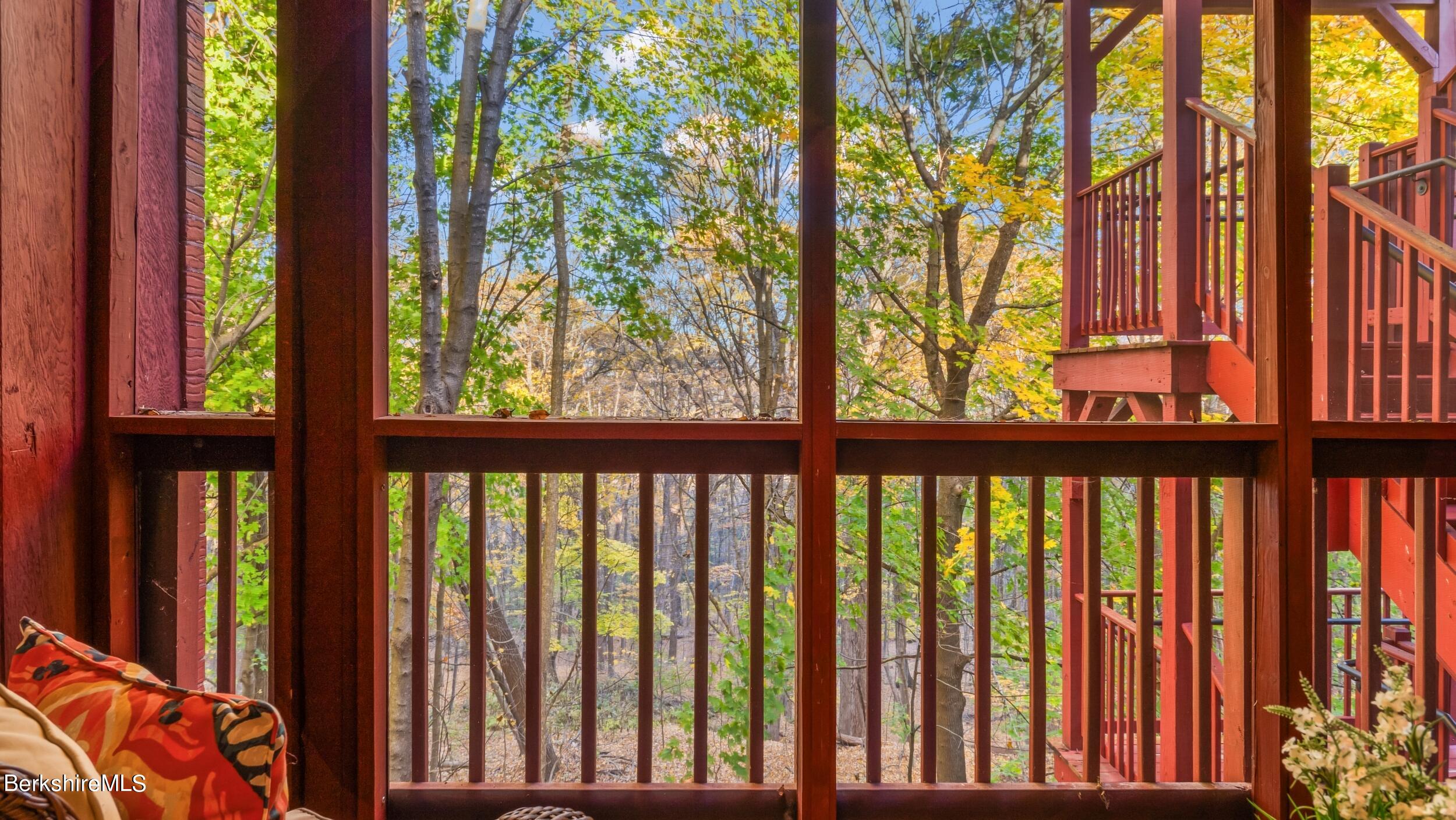260 Pittsfield Road, Unit F15 Lenox, MA 01240 - Photo 15 of 20 LRDSC06658