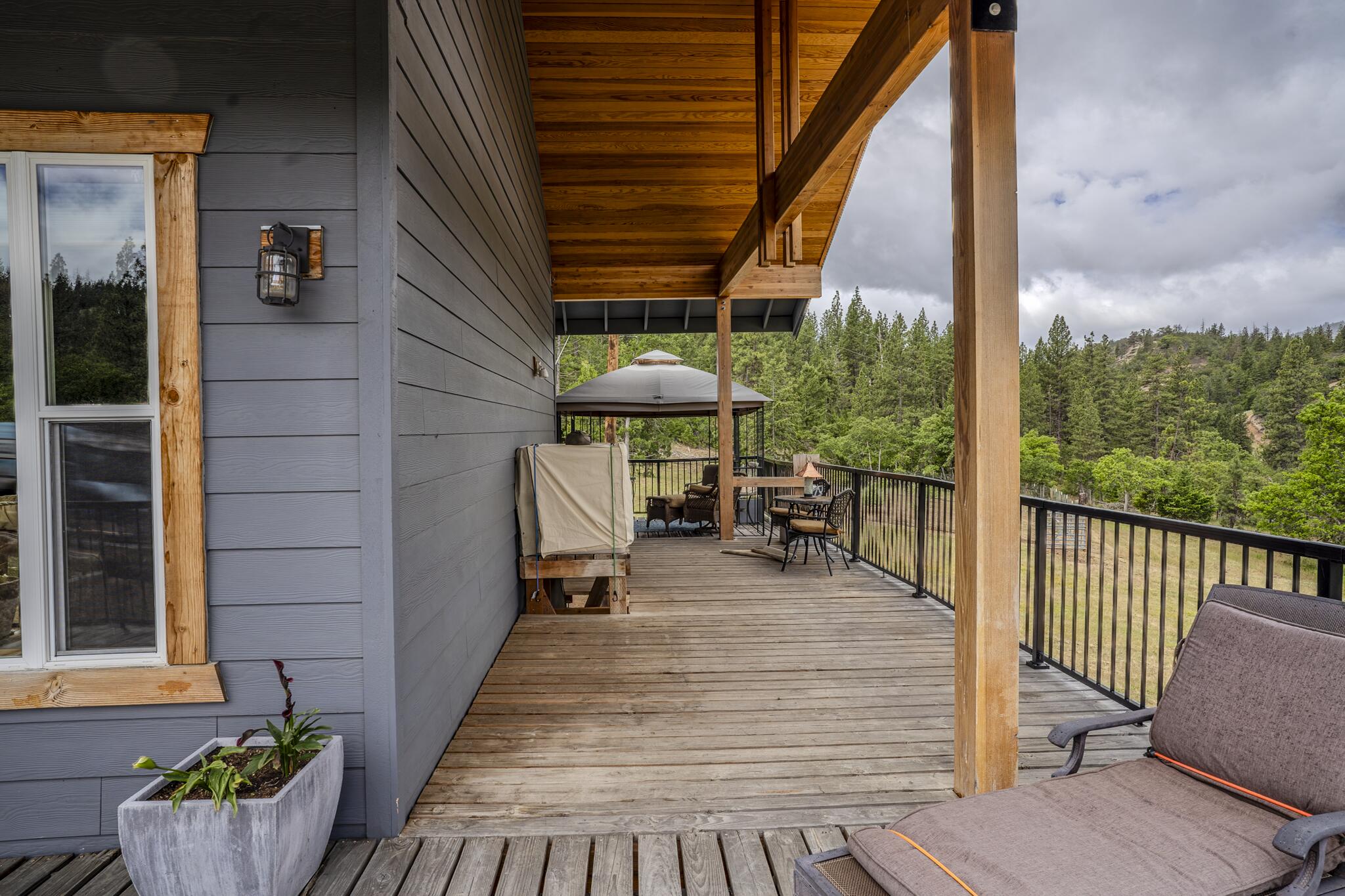 1969 Colestin Road Ashland, OR 97520 - Photo 12 of 72 DSC06375-HDR