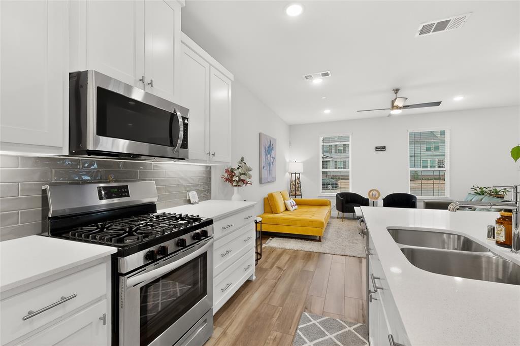 9016 Phoebe Road Frisco, TX 75035 - Photo 9 of 40