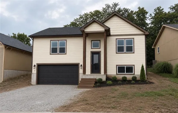 $430,000 | 2032 West Springs Way, Excelsior Springs, MO 64024