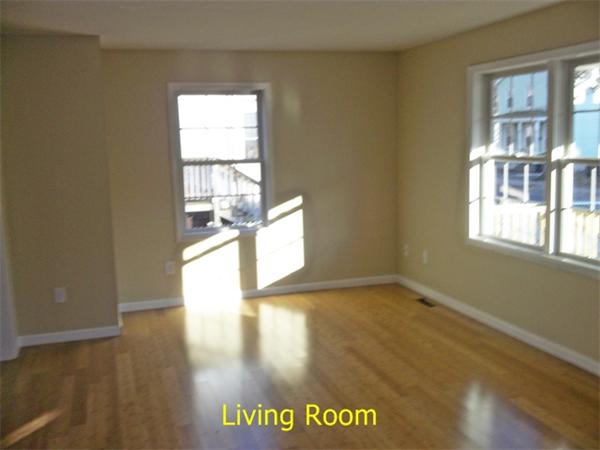 140 Pendleton Avenue Springfield, MA 01109 - Photo 3 of 17 Gallery Image 3