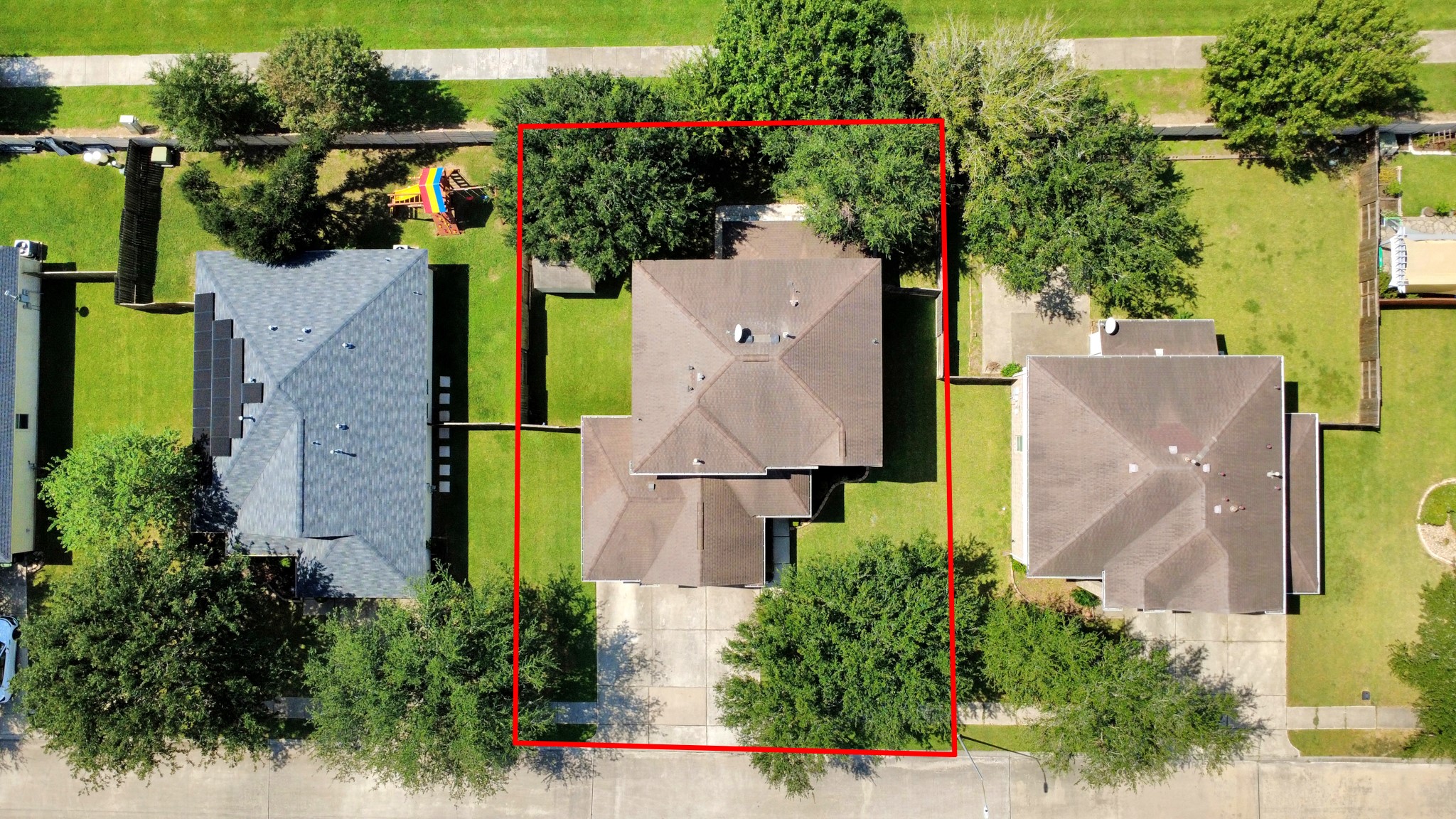 2808 Tranquility Trail Pearland, TX 77584 - Photo 29 of 30 an aerial view of houses with outdoor space
